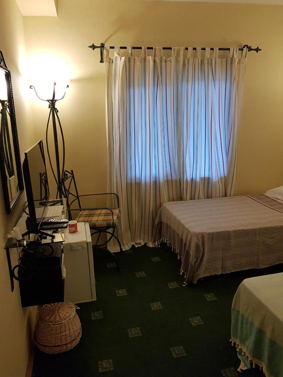 A&B Home Hotel เกอเจค ภายนอก รูปภาพ